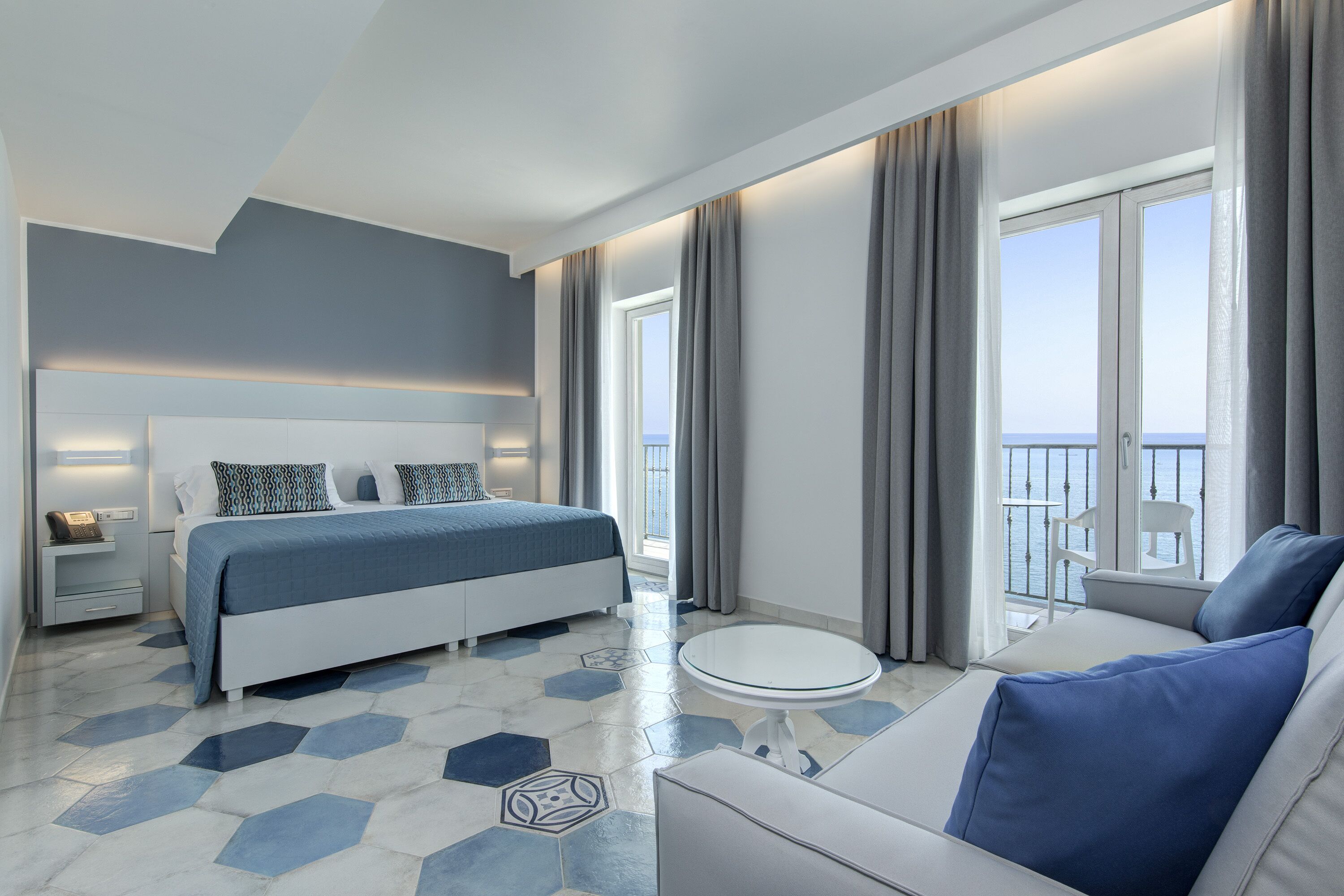 Premium bedding, minibar, in-room safe, desk