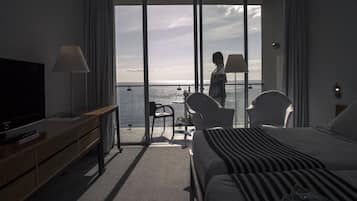 双人房或双床房, 海景 | 迷你吧、客房内保险箱、特色装修、特色家居