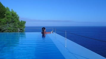 Piscina all'aperto