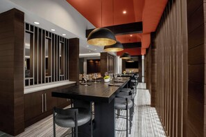 Breakfast, lunch and dinner served - Pittsburgh Marriott North (Cranberry Township)