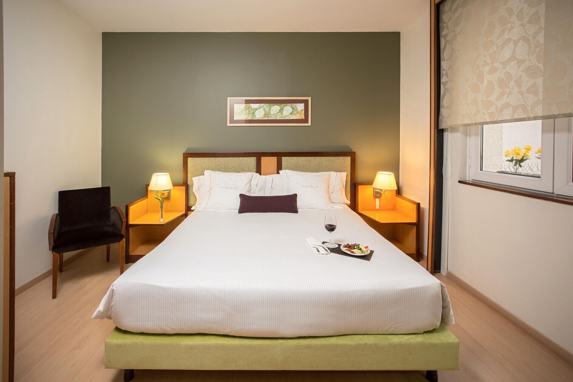 Premium bedding, down comforters, pillowtop beds, minibar