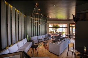 Bar (en la propiedad)