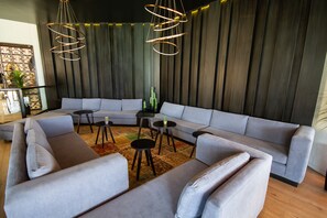 Sala de estar en el lobby