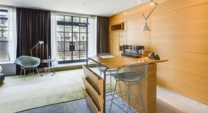 Loft, Terrace | In-room dining