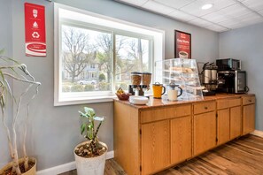Free continental breakfast