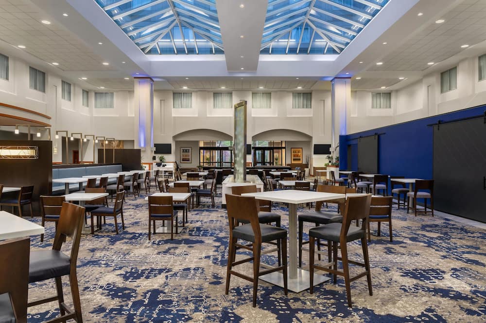 Embassy Suites Boston Logan Airport