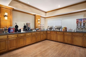 Tägliches inbegriffenes Frühstücksbuffet