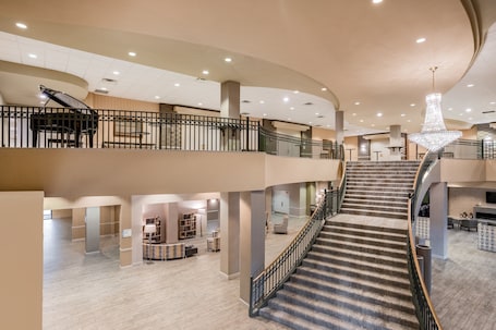 Exterior. Holiday Inn Lafayette-City Centre by IHG