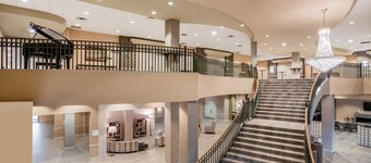 Holiday Inn Lafayette-City Centre by IHG