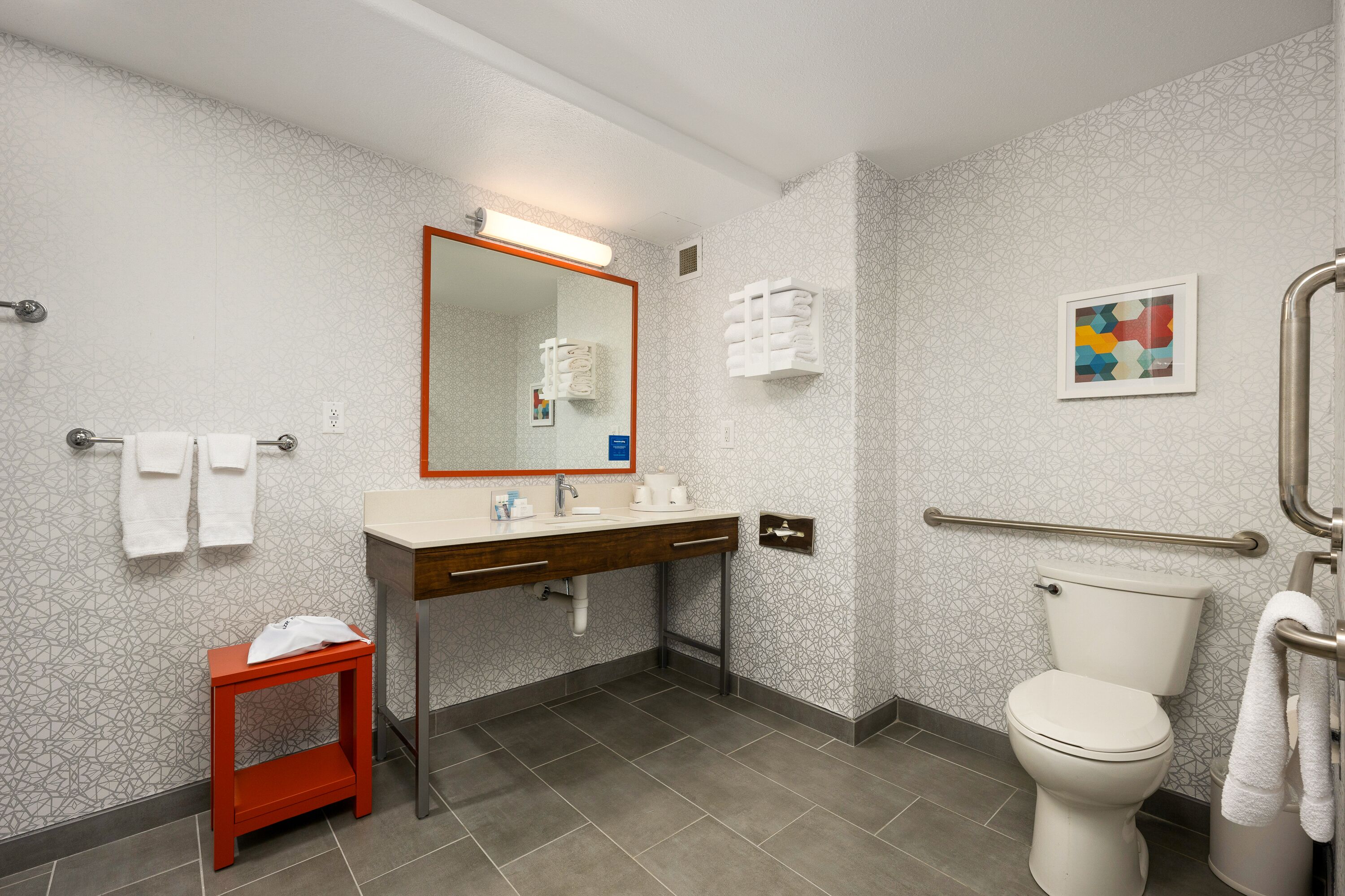 studio, 1 king bed, accessible, non smoking | bathroom | hair dryer, towels