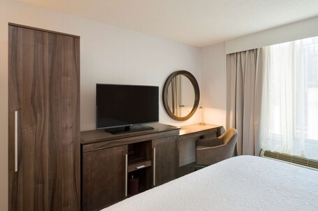 Hampton Inn Manhattan Chelsea - Image 30