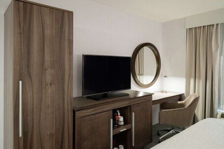 Hampton Inn Manhattan Chelsea - Image 31