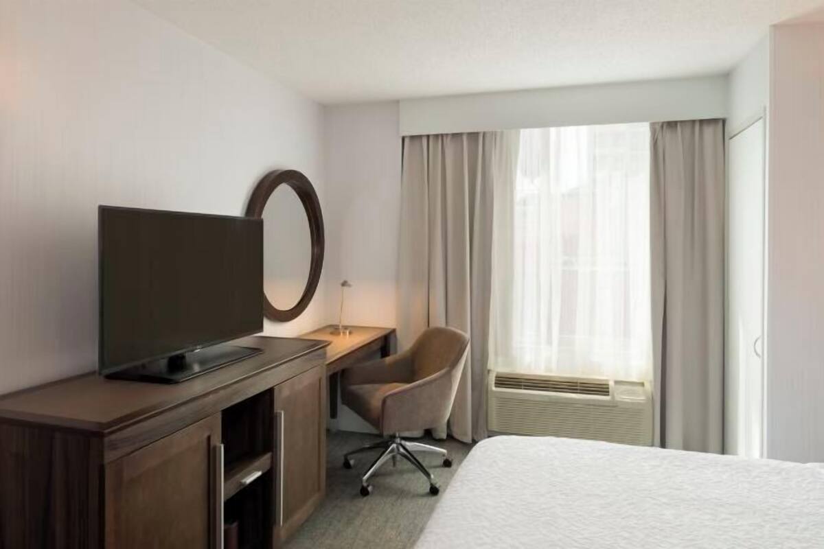 In-room safe, desk, laptop workspace, blackout curtains
