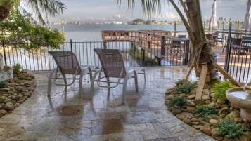 Room, 1 King Bed, Garden Area (Waterfront) | Balcony