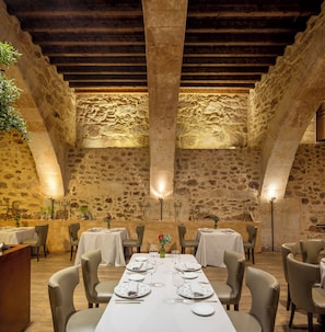 Daily buffet breakfast (EUR 26 per person)