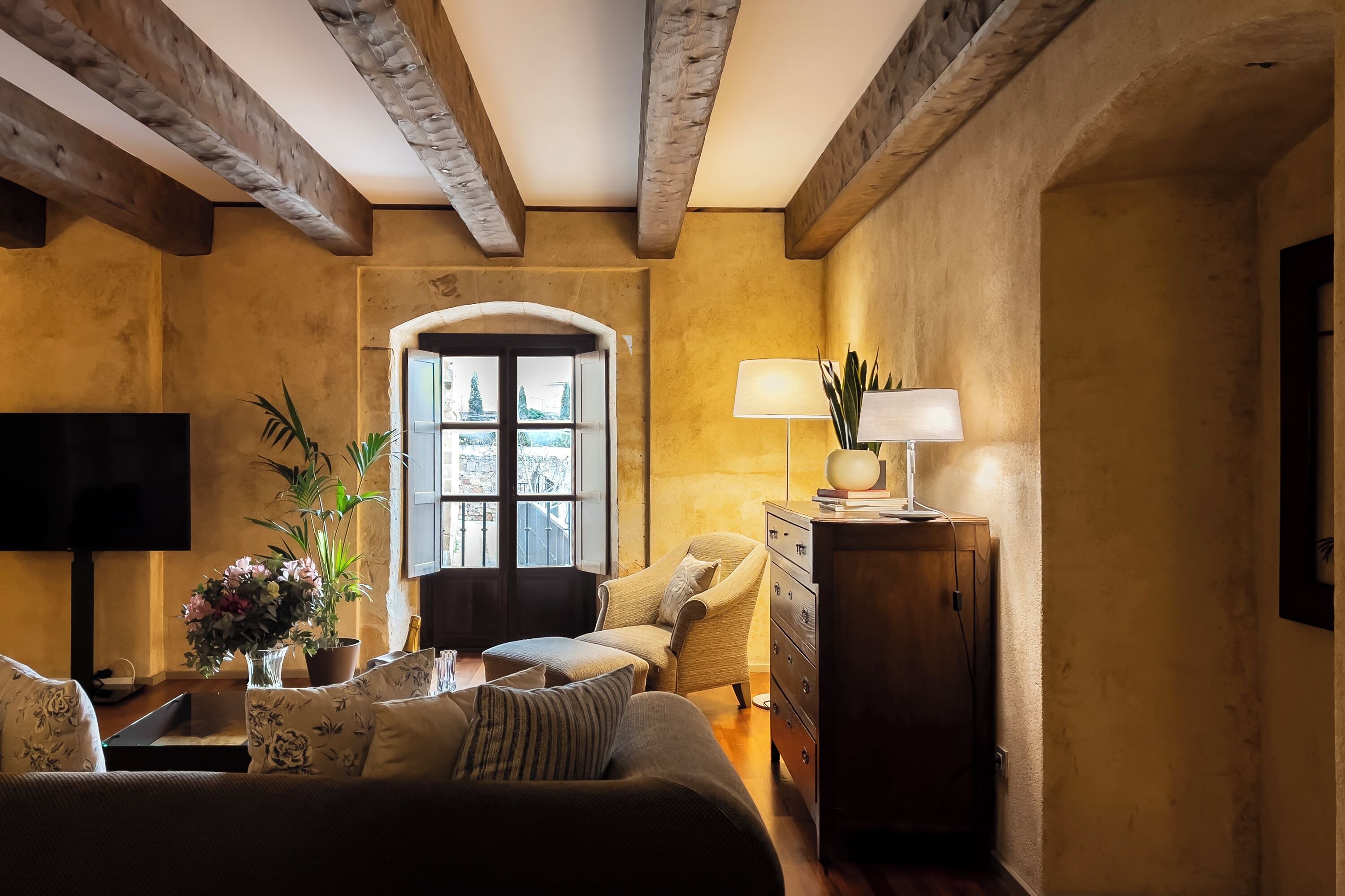 smart tv, netflix, streaming services