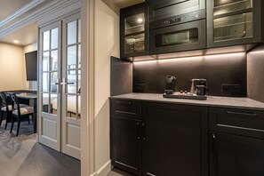 Quadruple Room | Minibar, in-room safe, blackout drapes, iron/ironing board (on request)