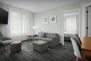 Literie de qualité, coffre-fort, bureau