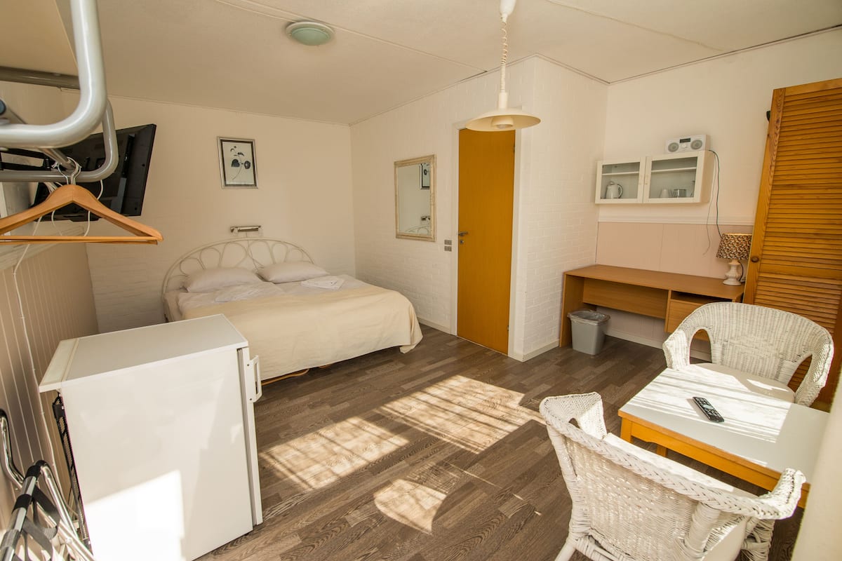 Double Room, 1 Double Bed | WiFi (free)