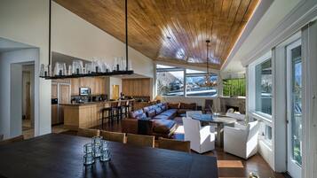 Condo, 5 Bedrooms, Mountainside | Living area | TV, pay movies