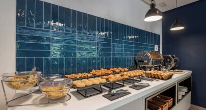 Travelodge Alicante Puerto