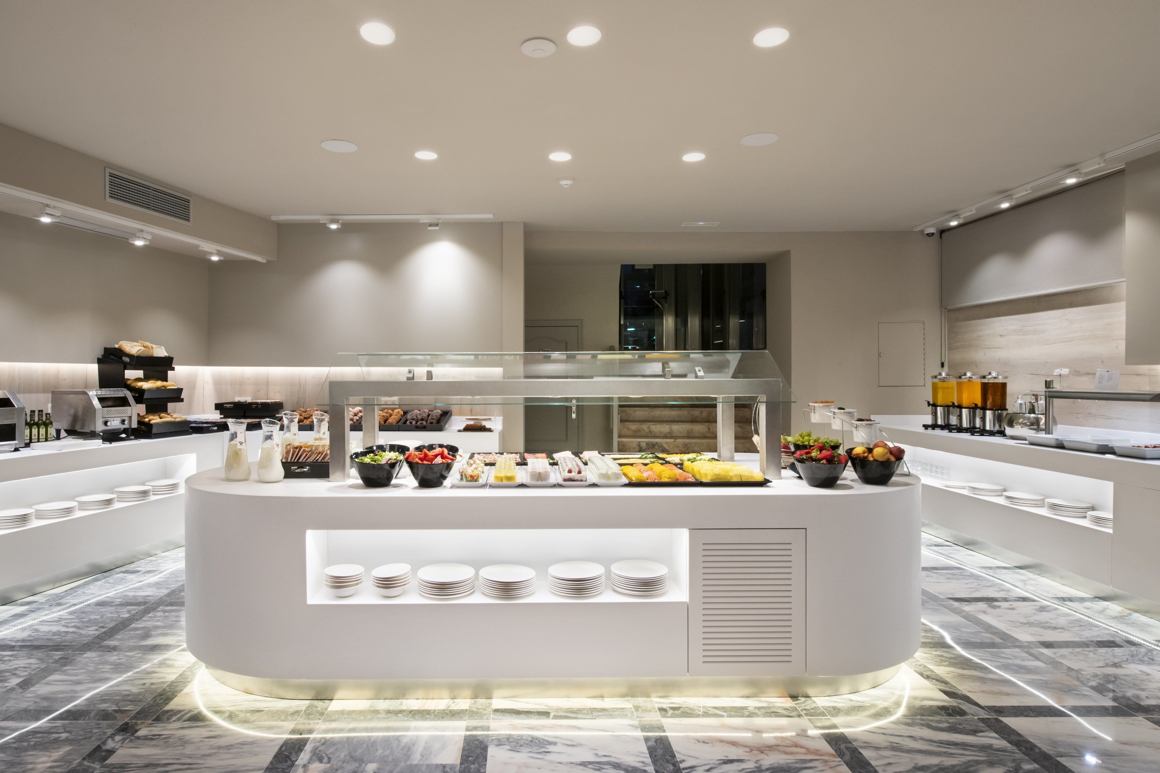 Daily buffet breakfast (EUR 16 per person)
