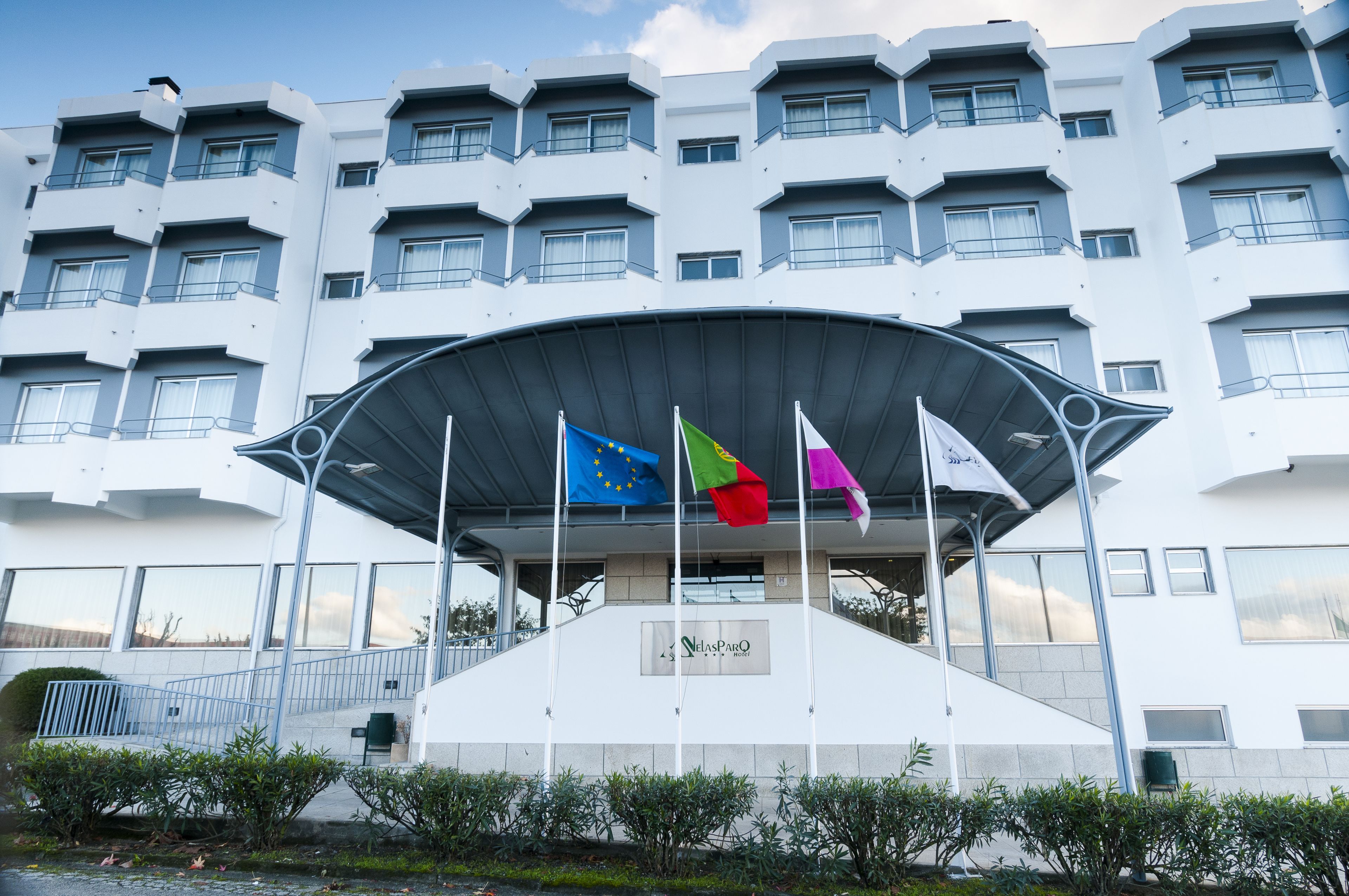 Bagian depan properti