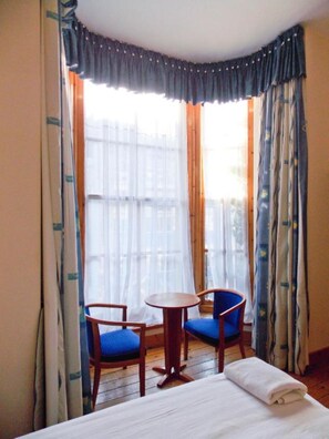 Superior King Room | In-room safe, soundproofing, free WiFi, bed sheets