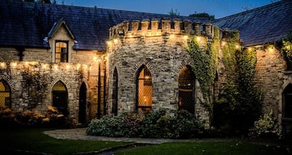 Kinnitty Castle Hotel