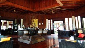 Lobby - Q Signature Samui Beach Resort (Koh Samui)