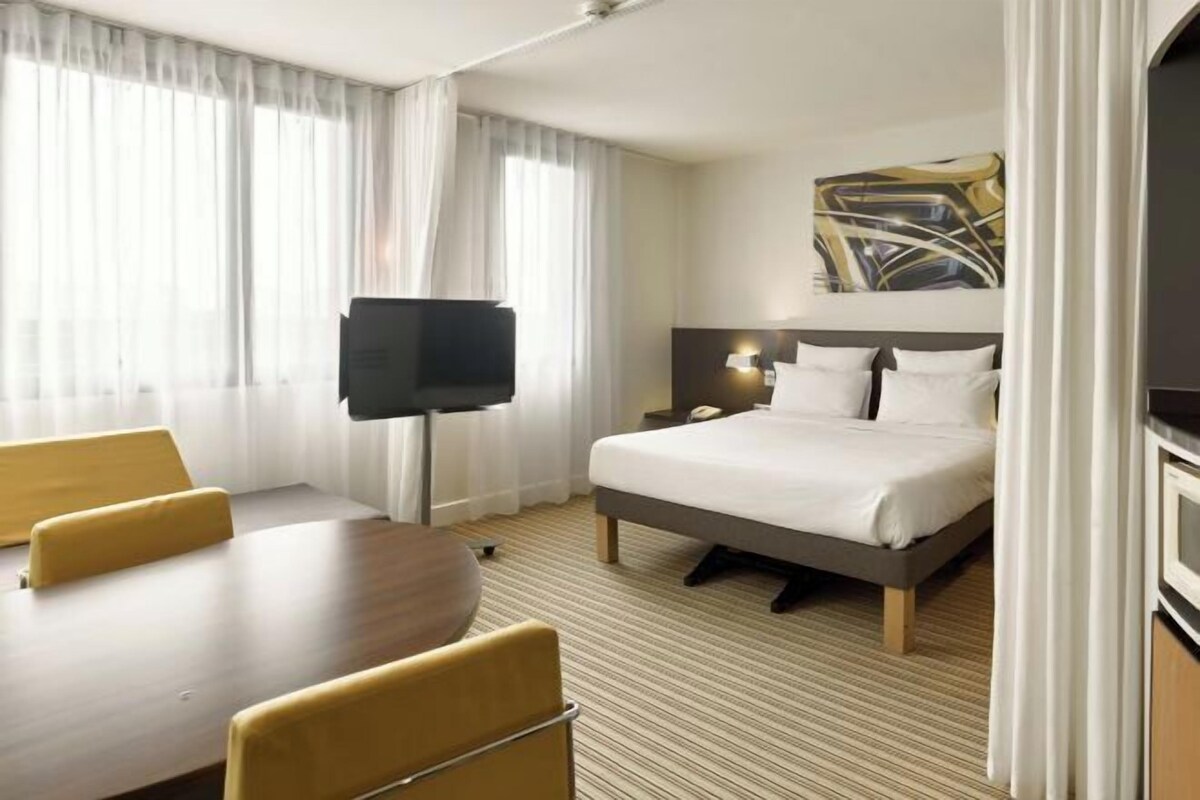 Minibar, in-room safe, desk, blackout drapes