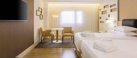 1 bedroom, minibar, in-room safe, desk