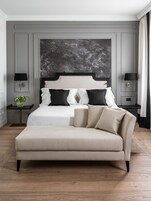 Deluxe Valley View | Edredons de pluma, frigobar, cofres nos quartos, escrivaninha