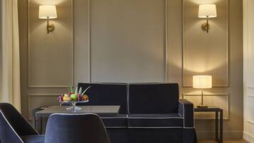 Down duvets, minibar, in-room safe, individually furnished