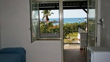 Doppia Standard | Vista dalla camera