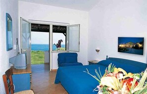 Habitación estándar doble | Caja fuerte y cunas (de pago)