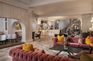 Sala de estar en el lobby