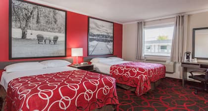 Super 8 by Wyndham Kirkland Lake