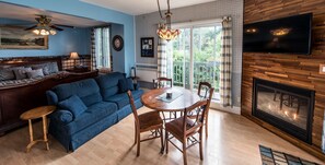 Deluxe Room, 1 King Bed with Sofa bed, Kitchen, Lake View | 1 bedroom, individually decorated, individually furnished