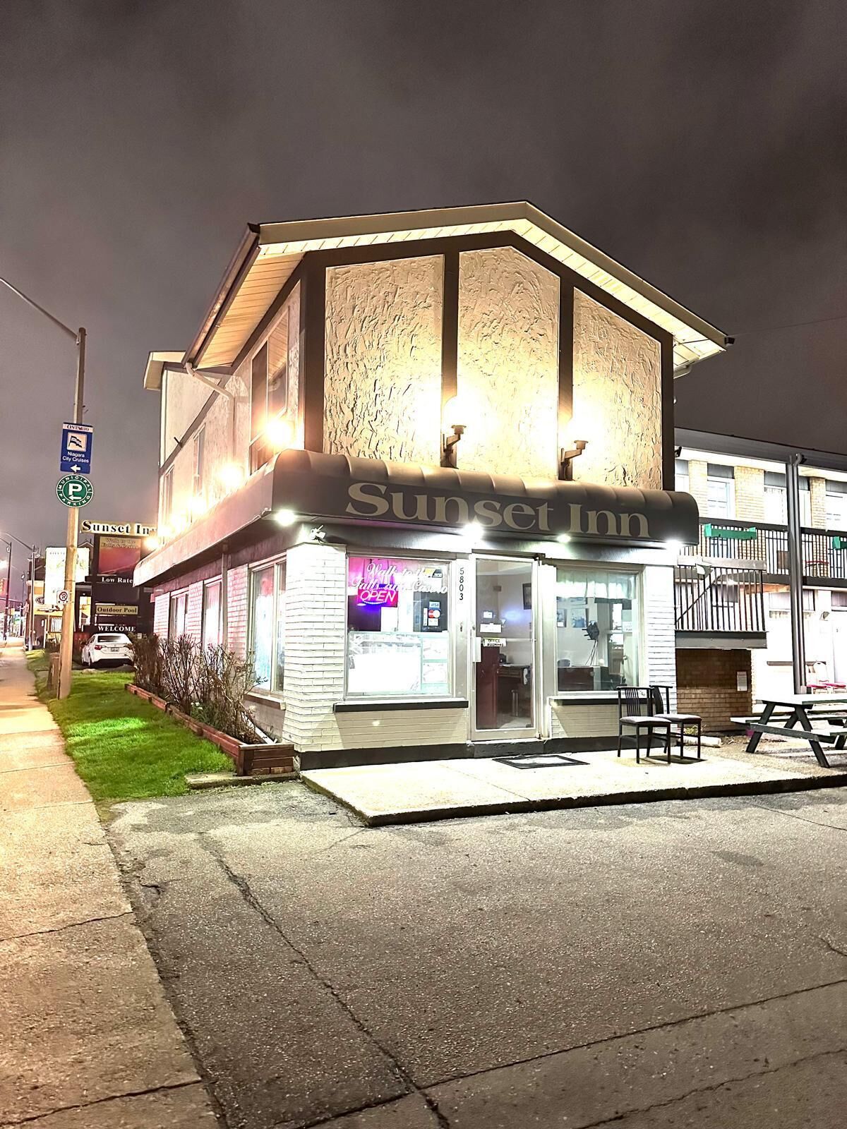 Foto - Sunset Inn