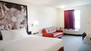 Escritorio, cortinas blackout, sistema de insonorización y cunas