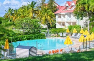 2 outdoor pools, pool umbrellas, sun loungers