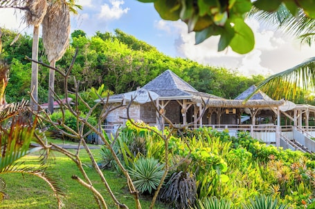 Exterior. Village St Anne Pierre & Vacances