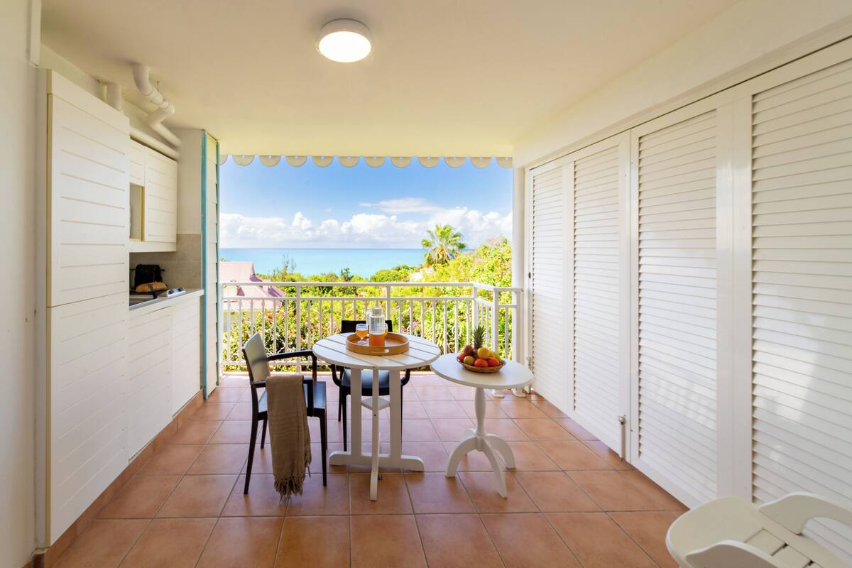 Studio 3 personnes - Terrasse - Vue - Quartier premium - Climatisé | Terrasse/patio
