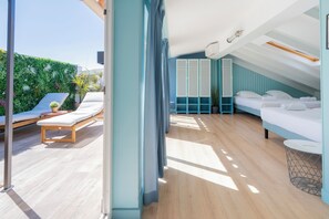 Dortoir privé de 4 personnes avec terrasse | Terraza o patio