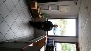 Lobby sitting area - Hotel et Résidence Esbly (Isles-les-Villenoy)