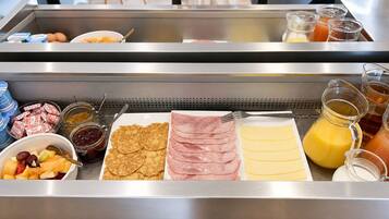 Daily buffet breakfast for a fee