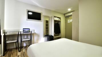 Habitación doble, para no fumadores | Escritorio, insonorización, wifi gratis y ropa de cama