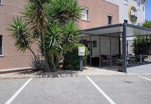 Exterior - B&B HOTEL BOLLENE (Bollene)