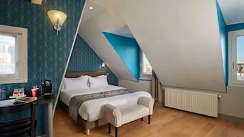 In-room safe, desk, soundproofing, free cribs/infant beds